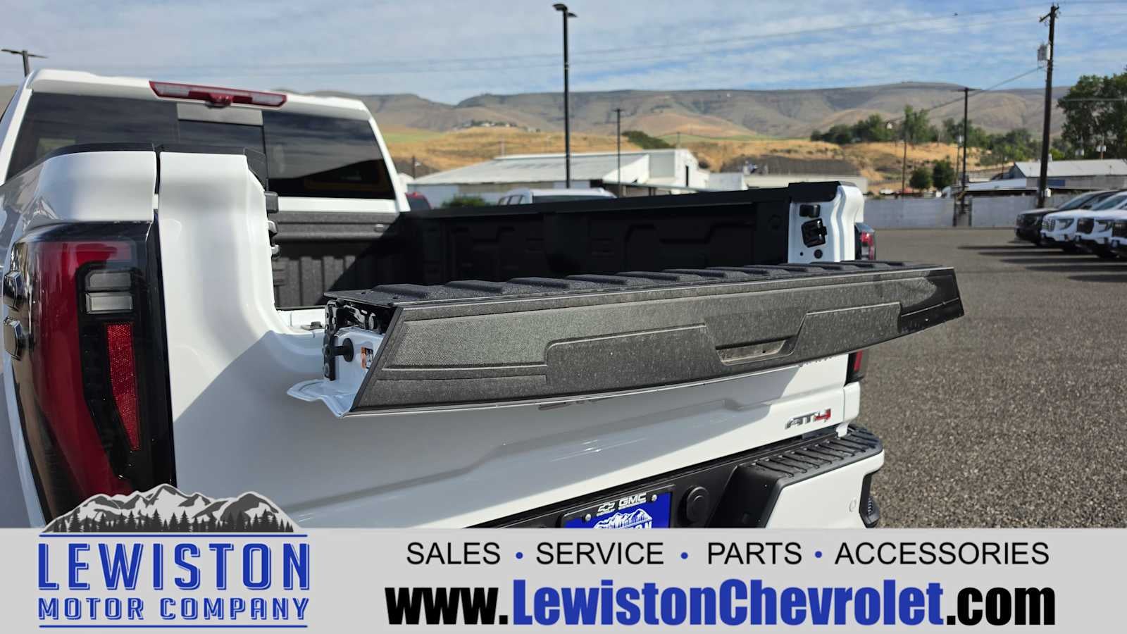 2026 GMC Sierra 3500 HD AT4