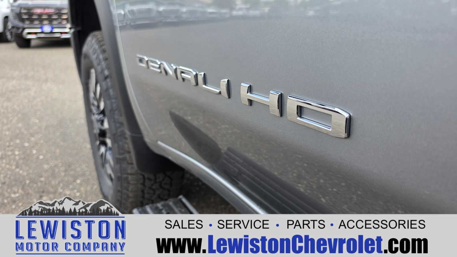 2026 GMC Sierra 2500 HD Denali Ultimate