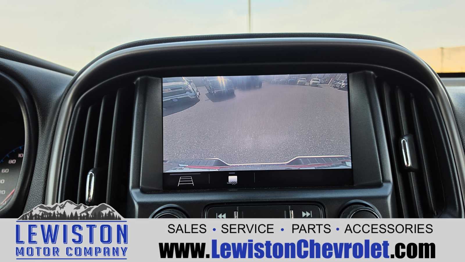 2021 GMC Canyon 4WD AT4 w/Leather