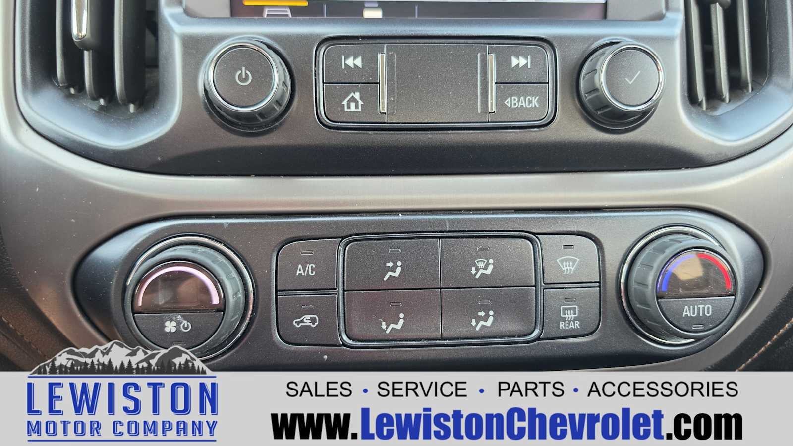 2021 GMC Canyon 4WD AT4 w/Leather