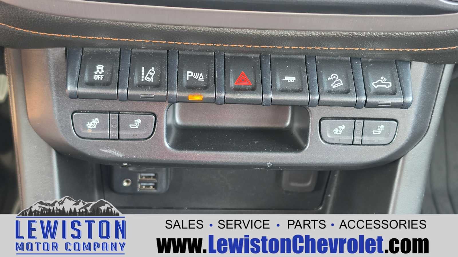 2021 GMC Canyon 4WD AT4 w/Leather