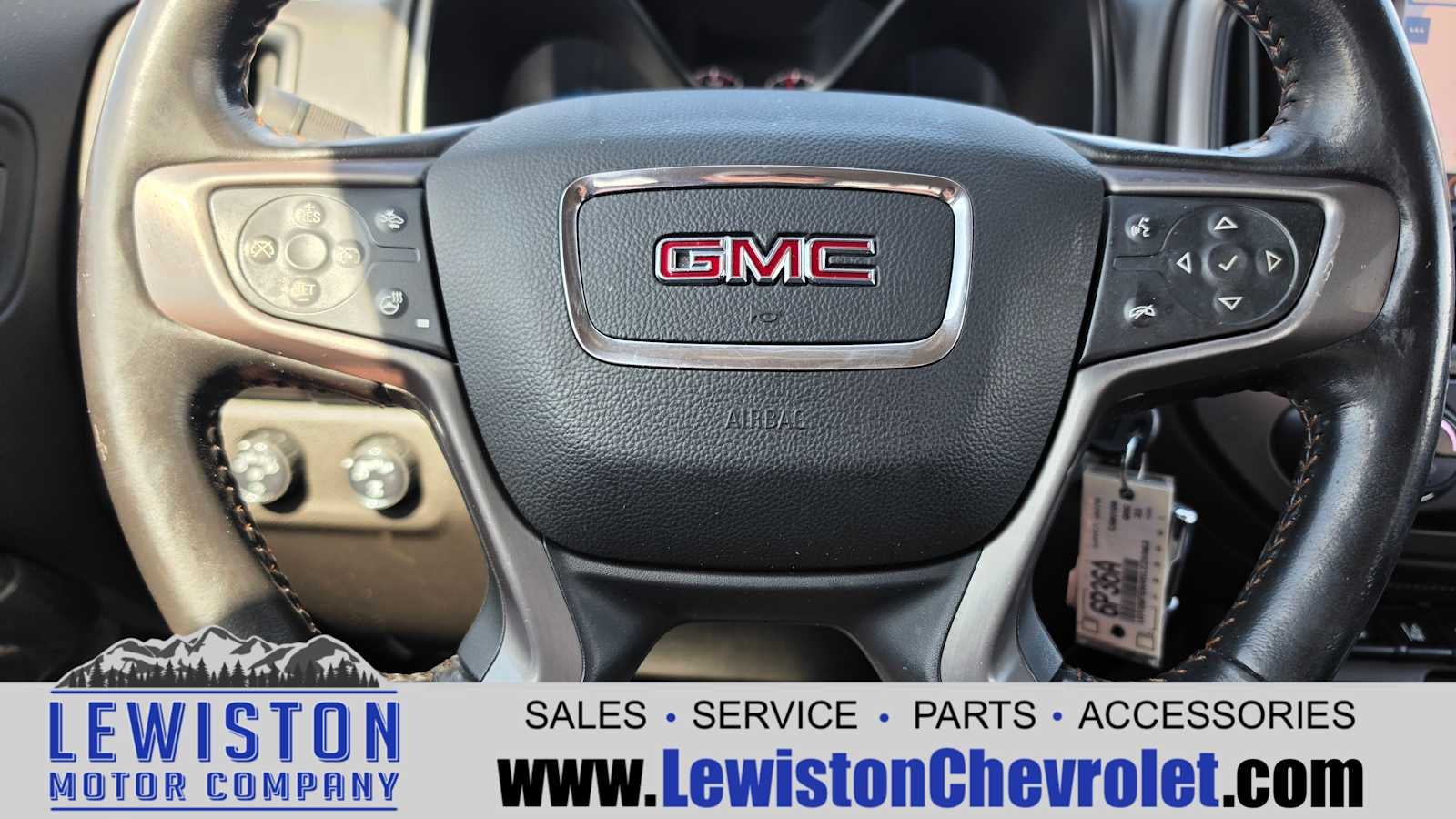 2021 GMC Canyon 4WD AT4 w/Leather