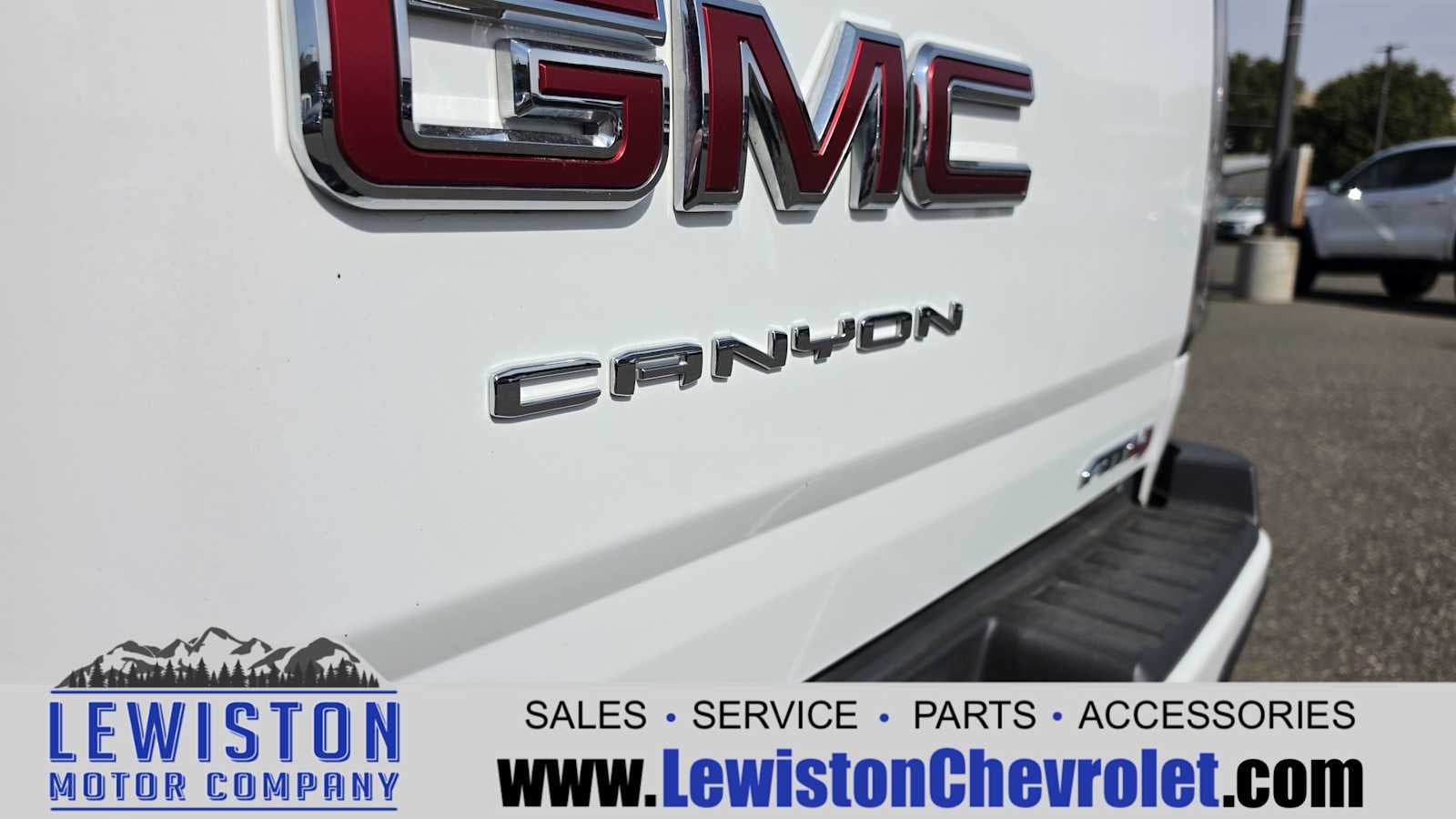 2021 GMC Canyon 4WD AT4 w/Leather
