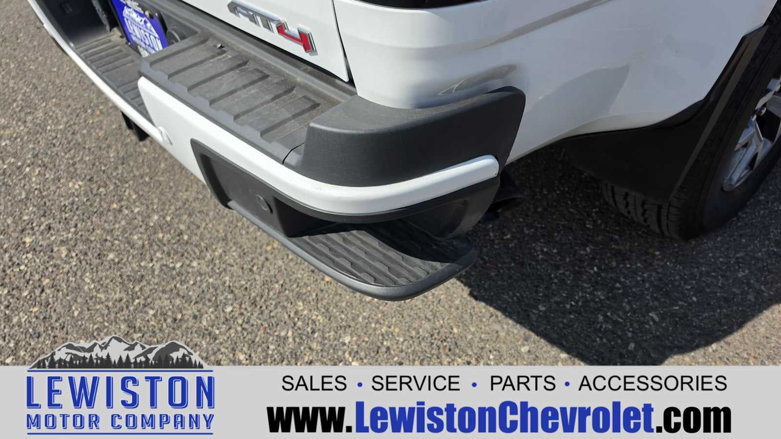 2021 GMC Canyon 4WD AT4 w/Leather