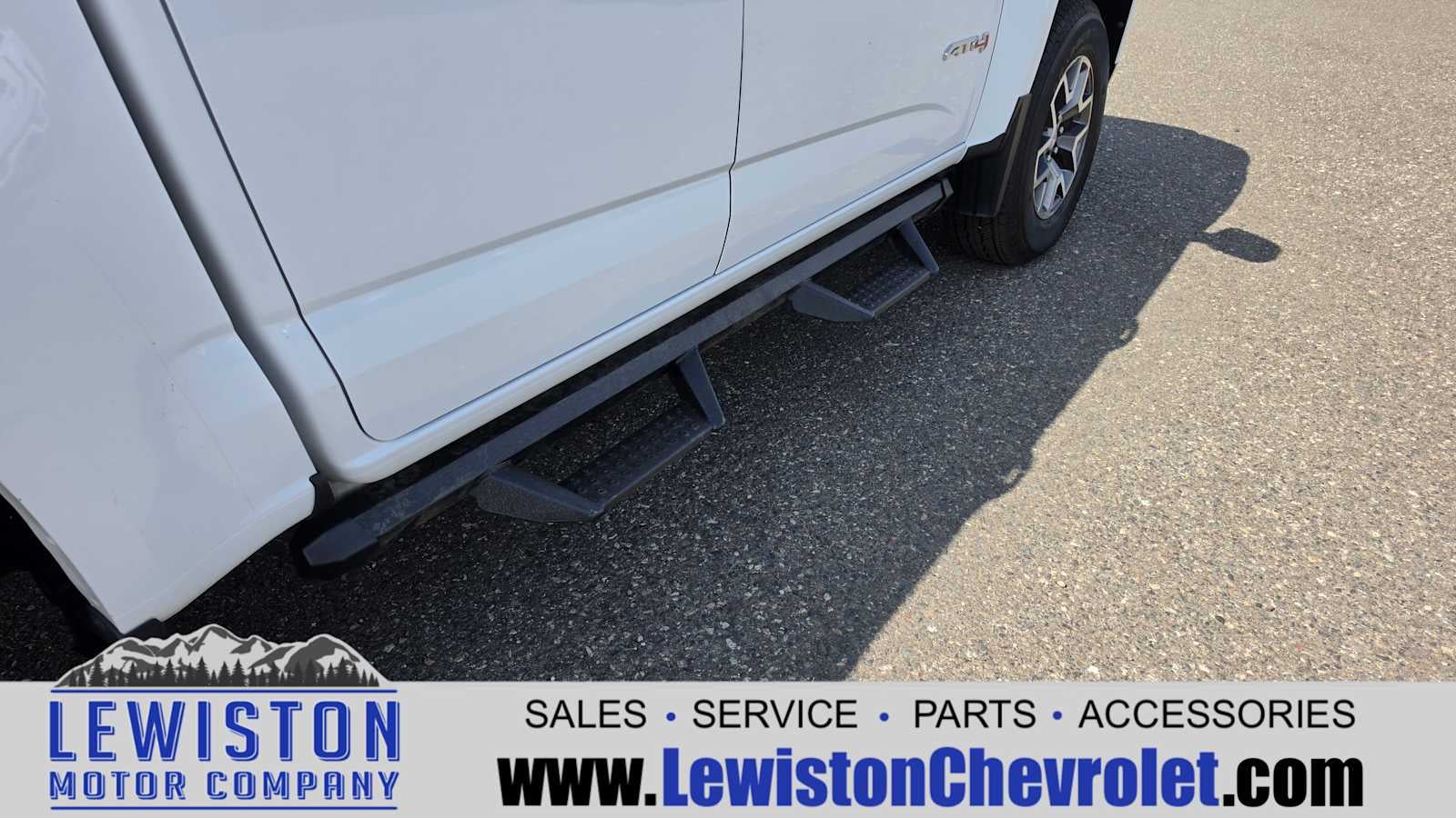 2021 GMC Canyon 4WD AT4 w/Leather