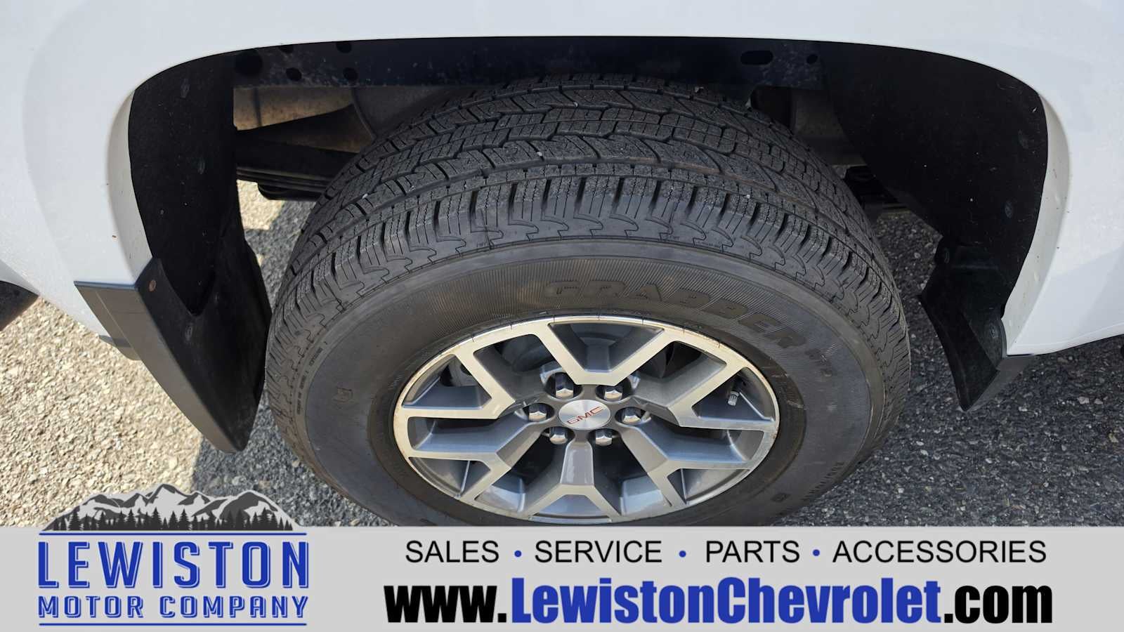 2021 GMC Canyon 4WD AT4 w/Leather