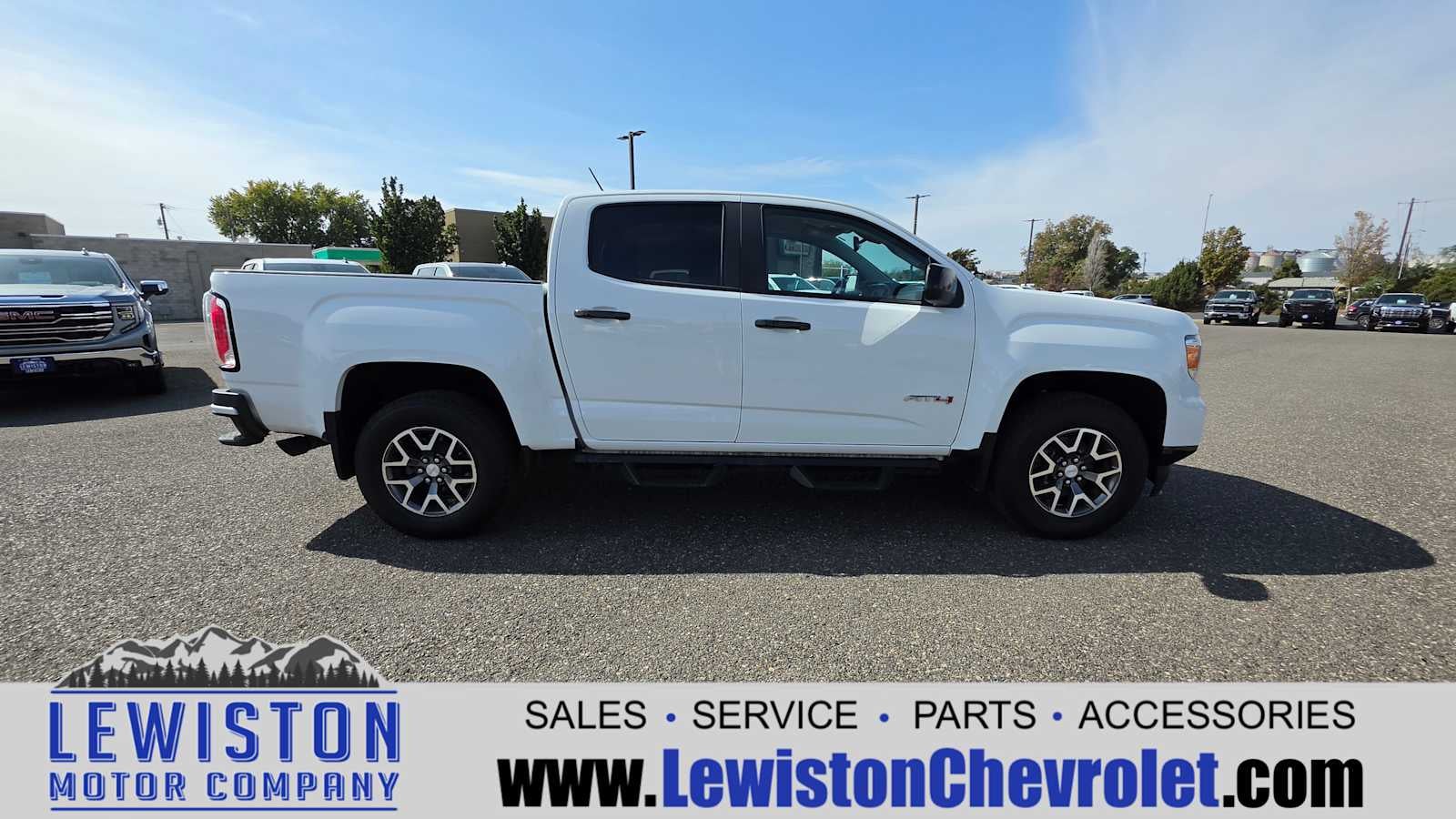 2021 GMC Canyon 4WD AT4 w/Leather