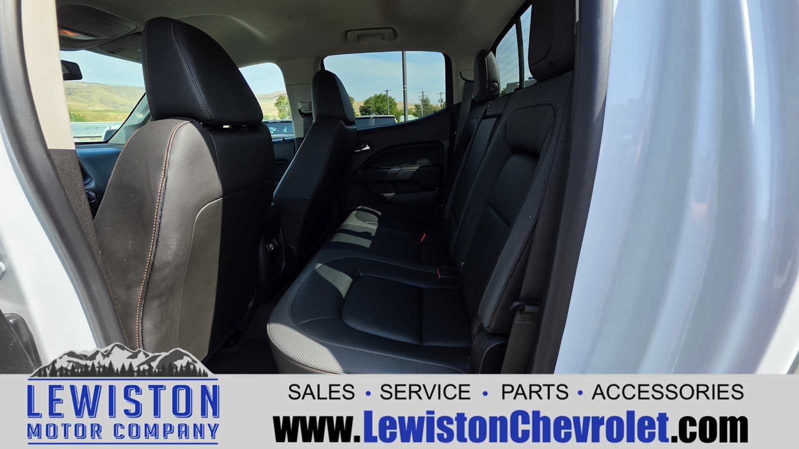 2021 GMC Canyon 4WD AT4 w/Leather