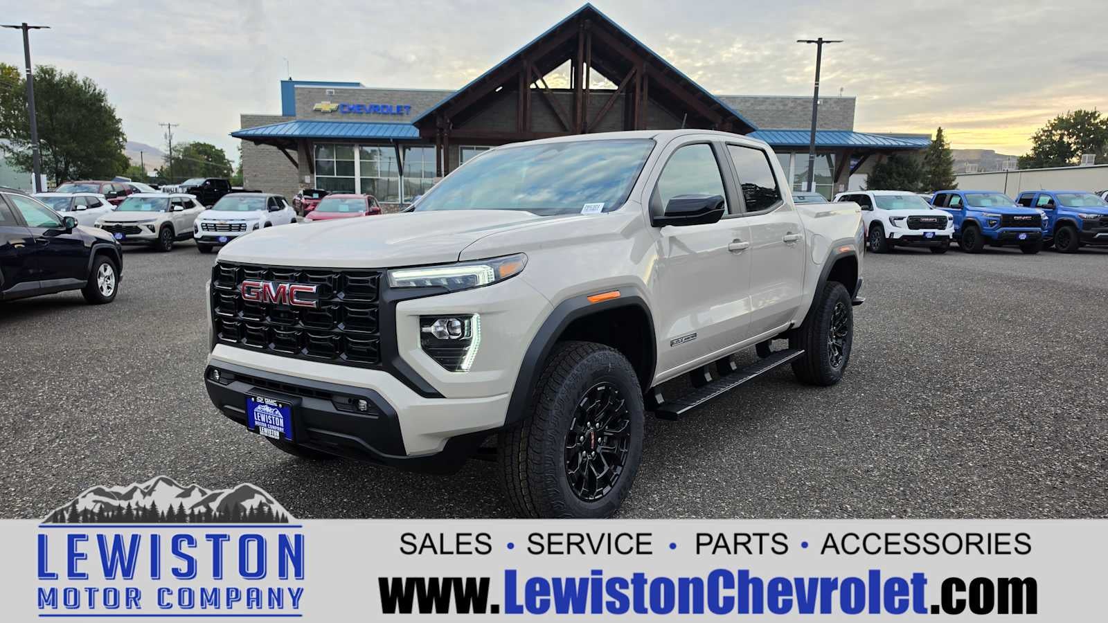 2026 GMC Canyon Elevation