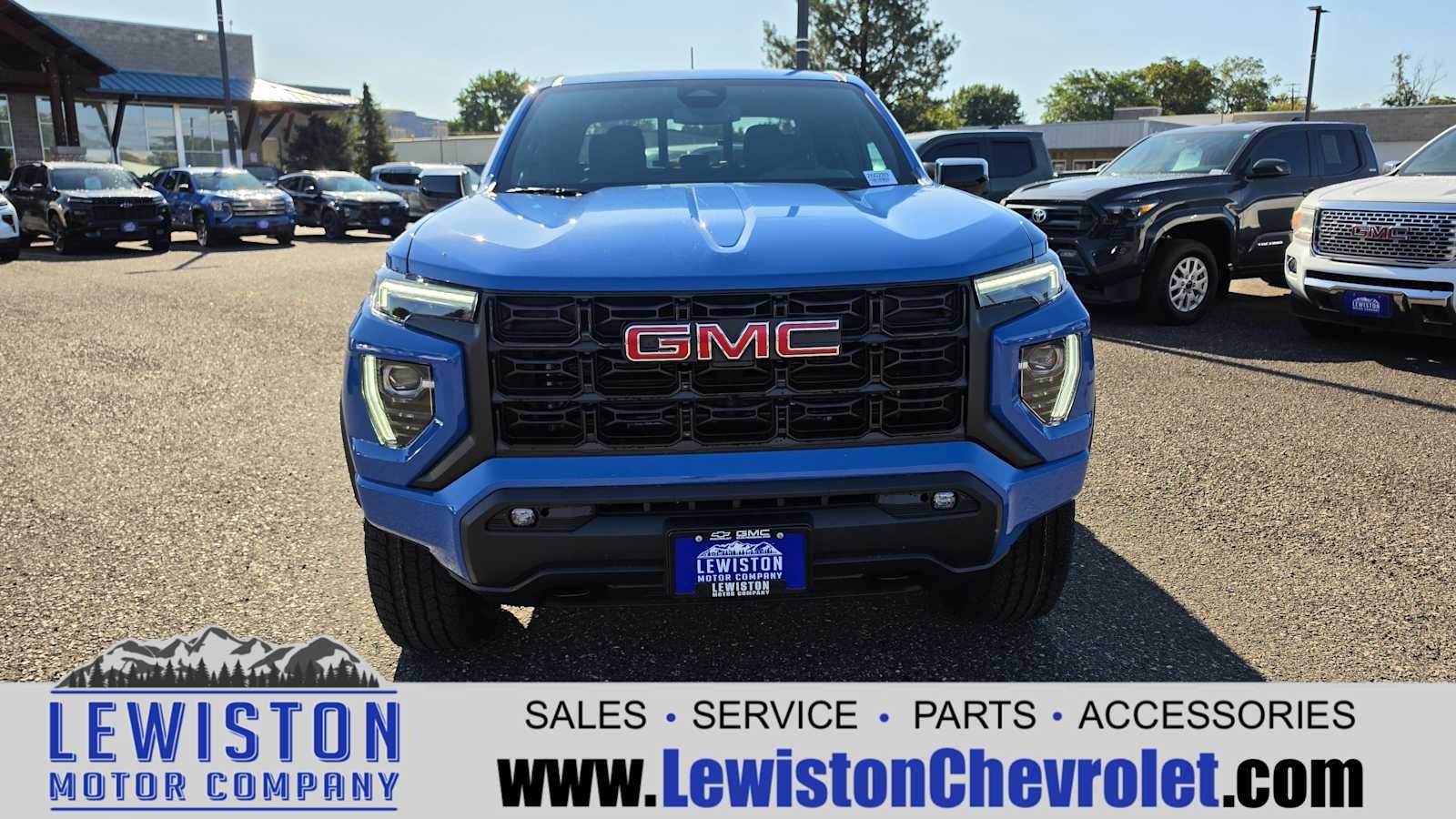2026 GMC Canyon Elevation