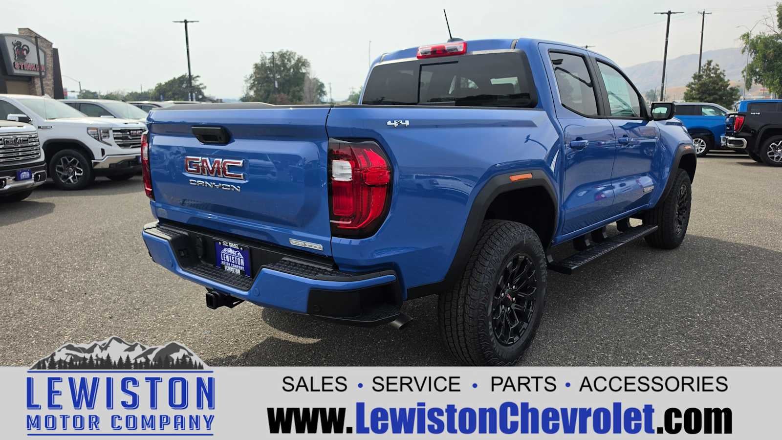 2026 GMC Canyon Elevation