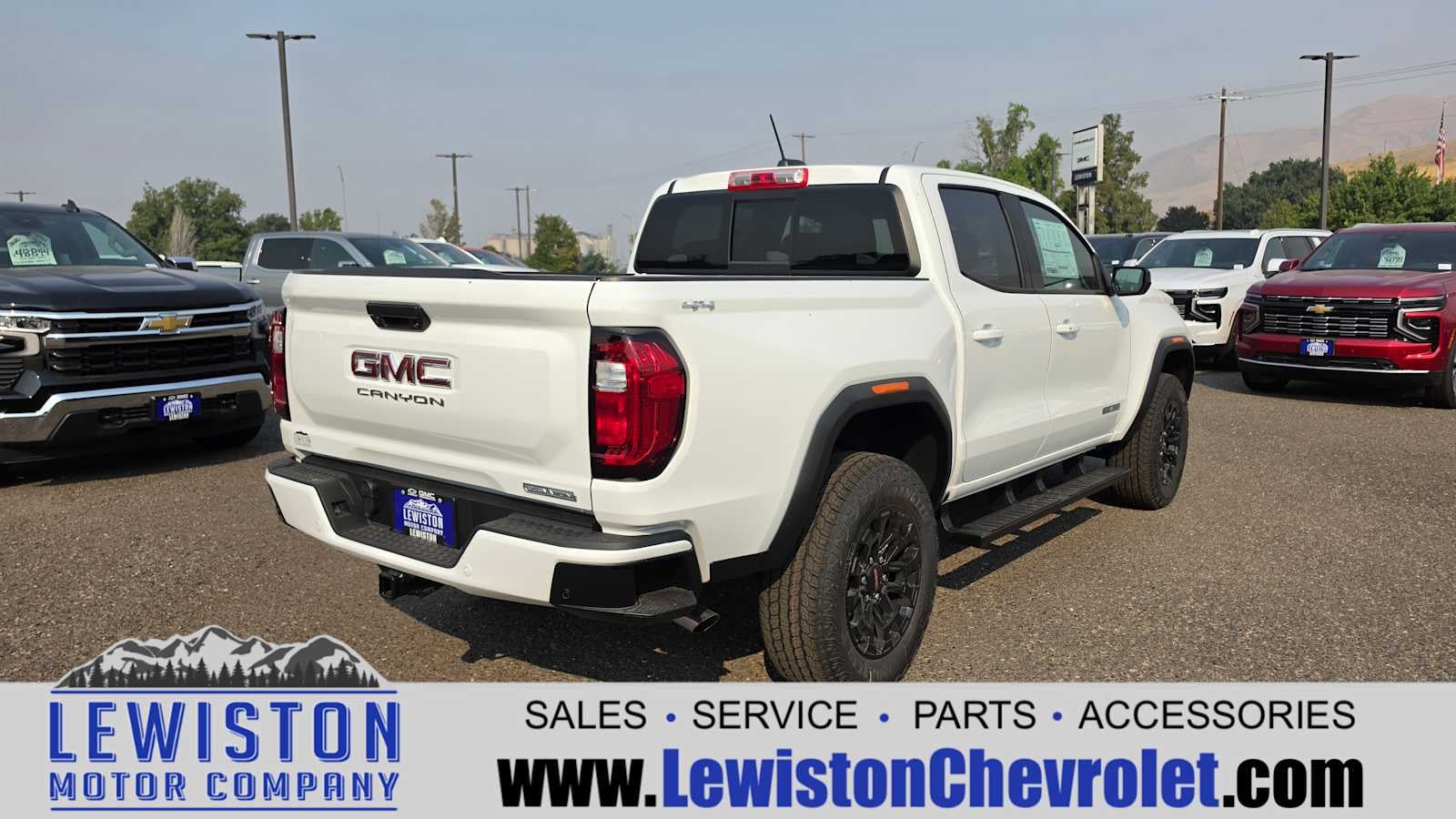 2026 GMC Canyon Elevation