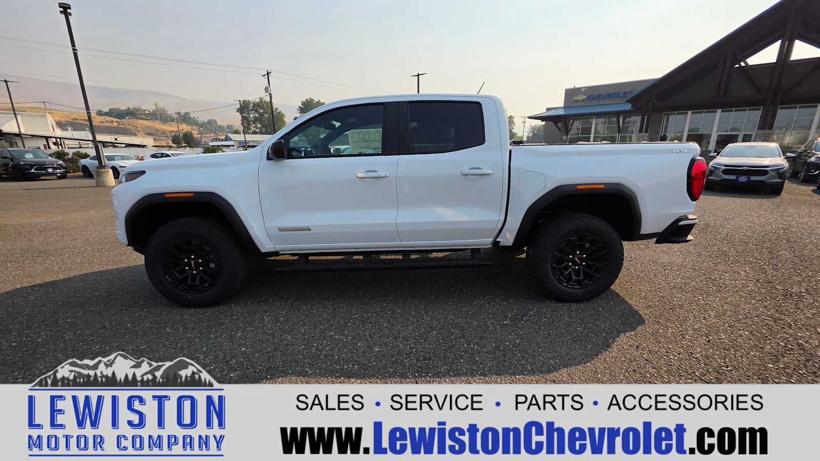 2026 GMC Canyon Elevation