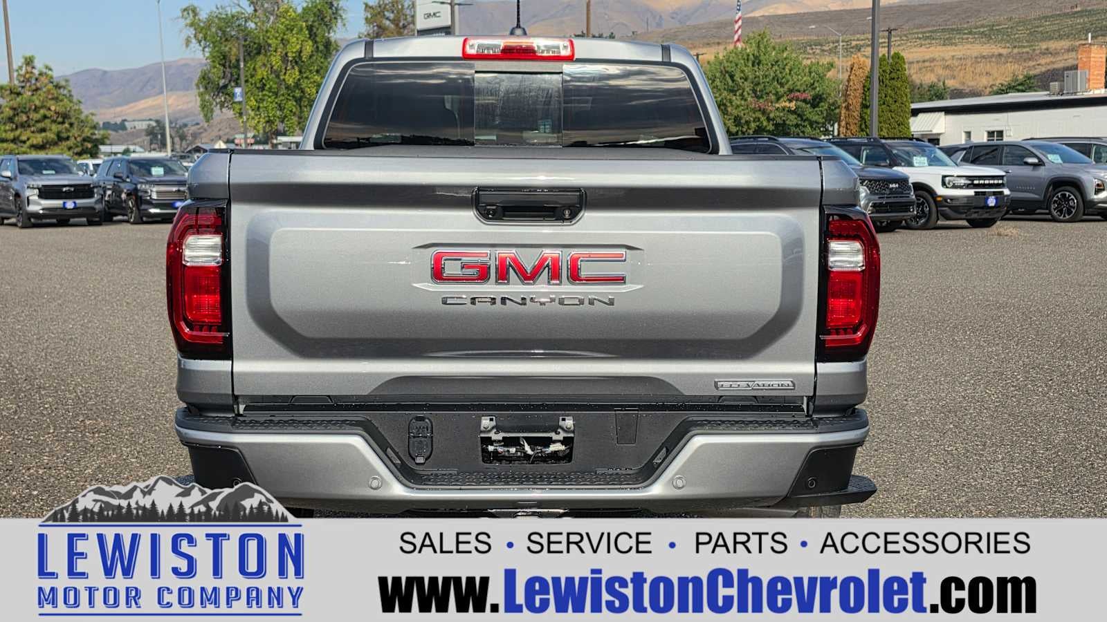 2026 GMC Canyon Elevation