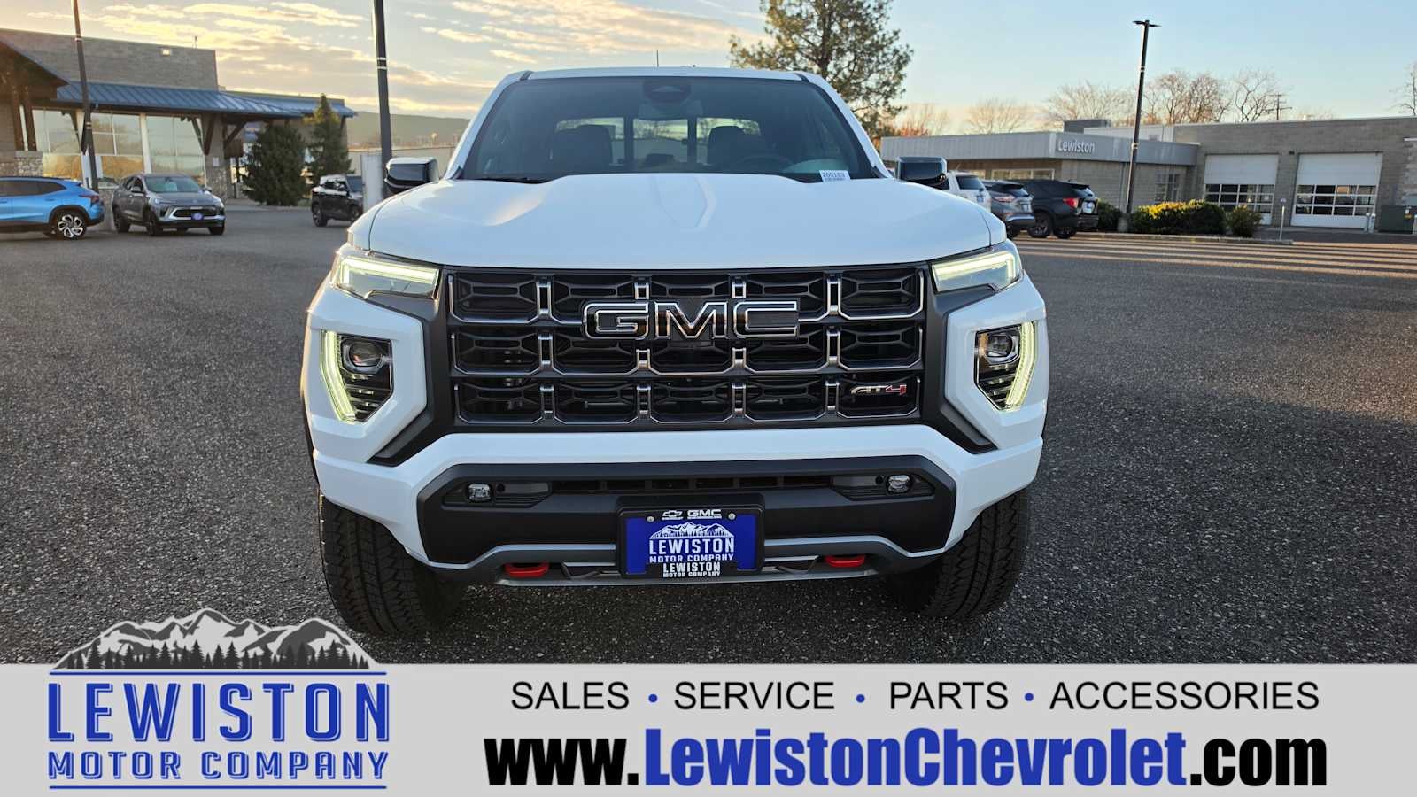 2026 GMC Canyon AT4