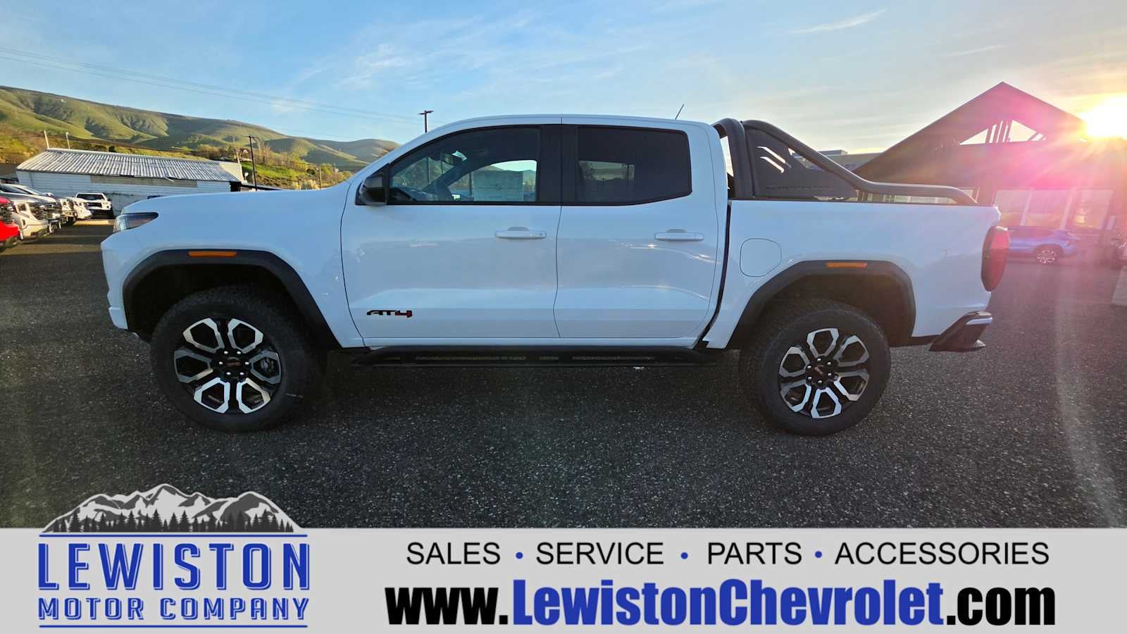2026 GMC Canyon AT4