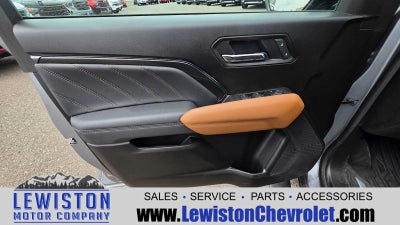 2025 GMC Canyon AT4