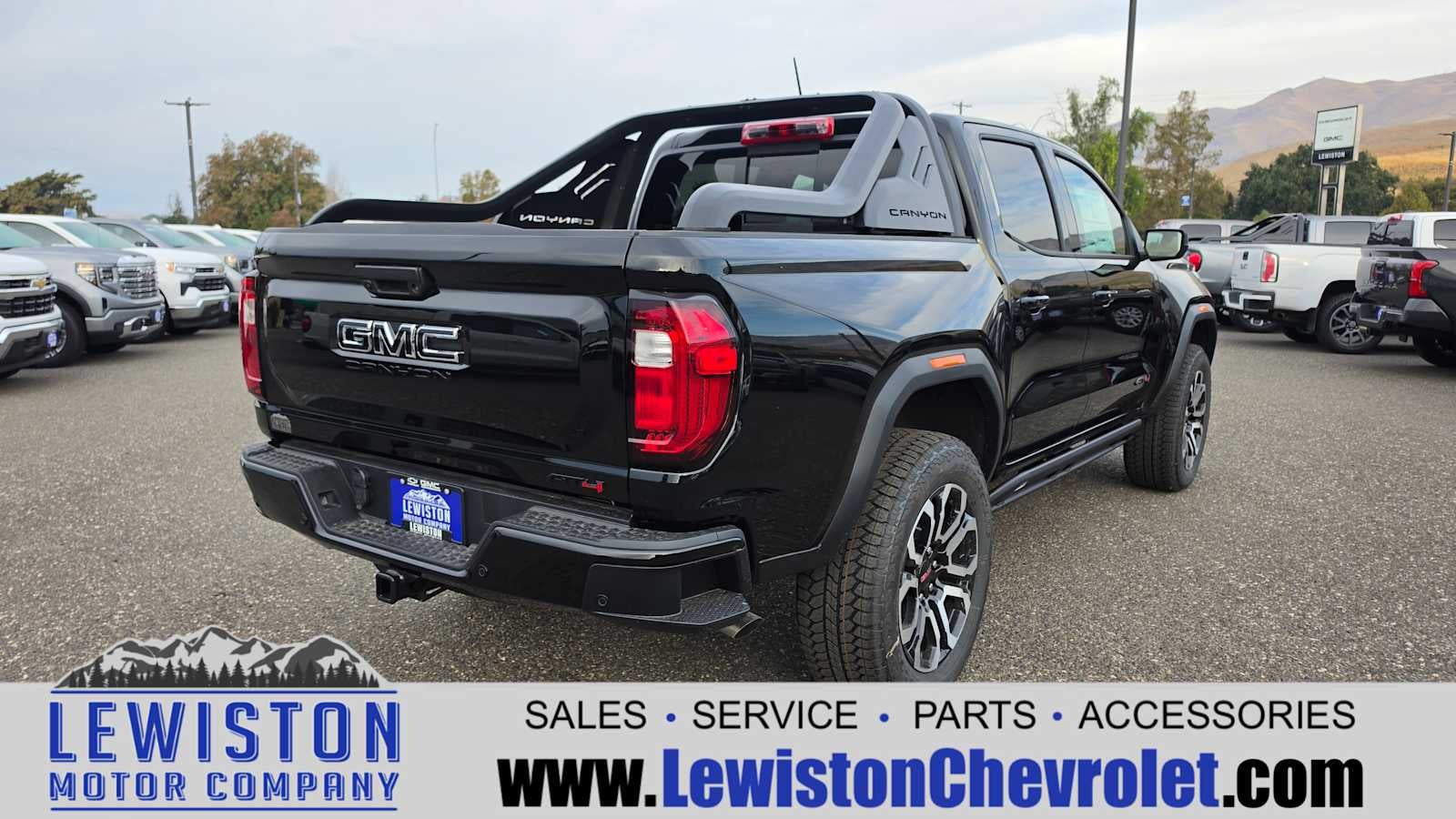 2026 GMC Canyon AT4