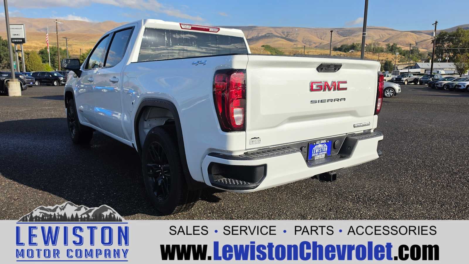 2026 GMC Sierra 1500 Elevation
