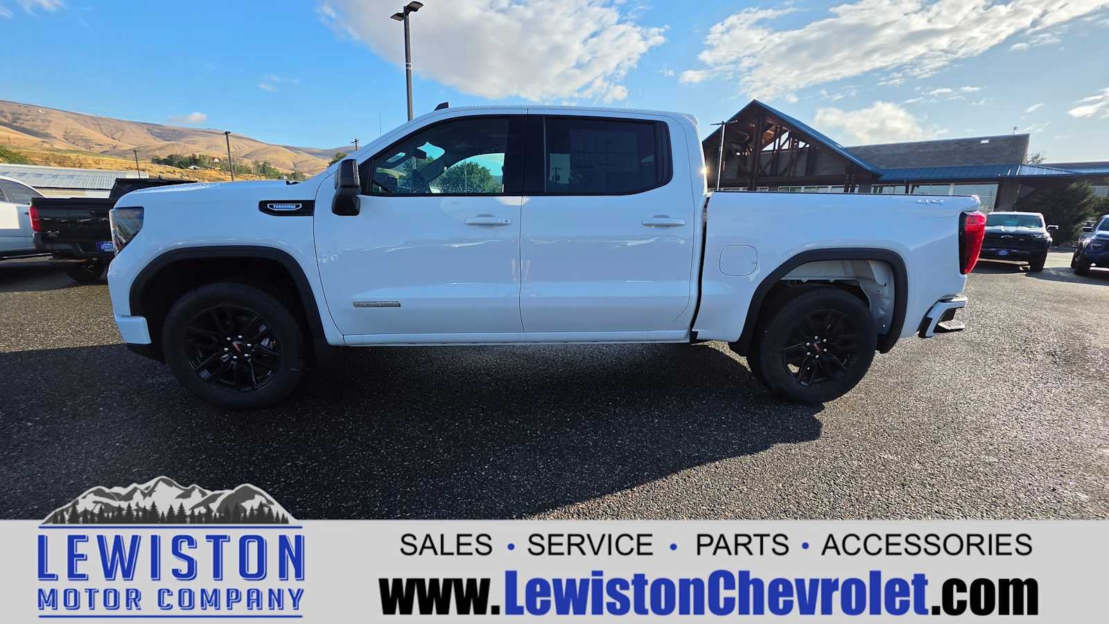 2026 GMC Sierra 1500 Elevation