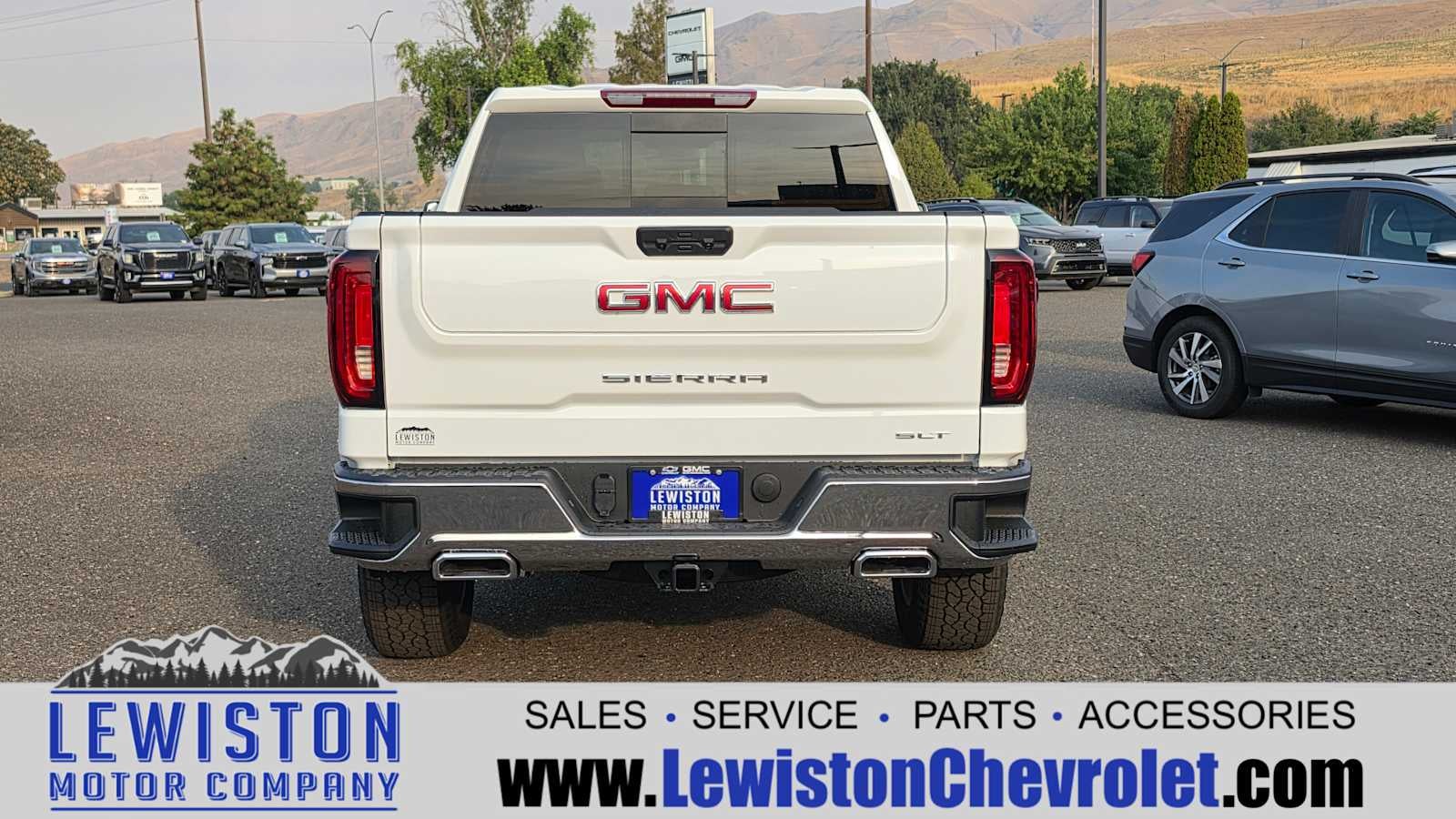 2026 GMC Sierra 1500 SLT