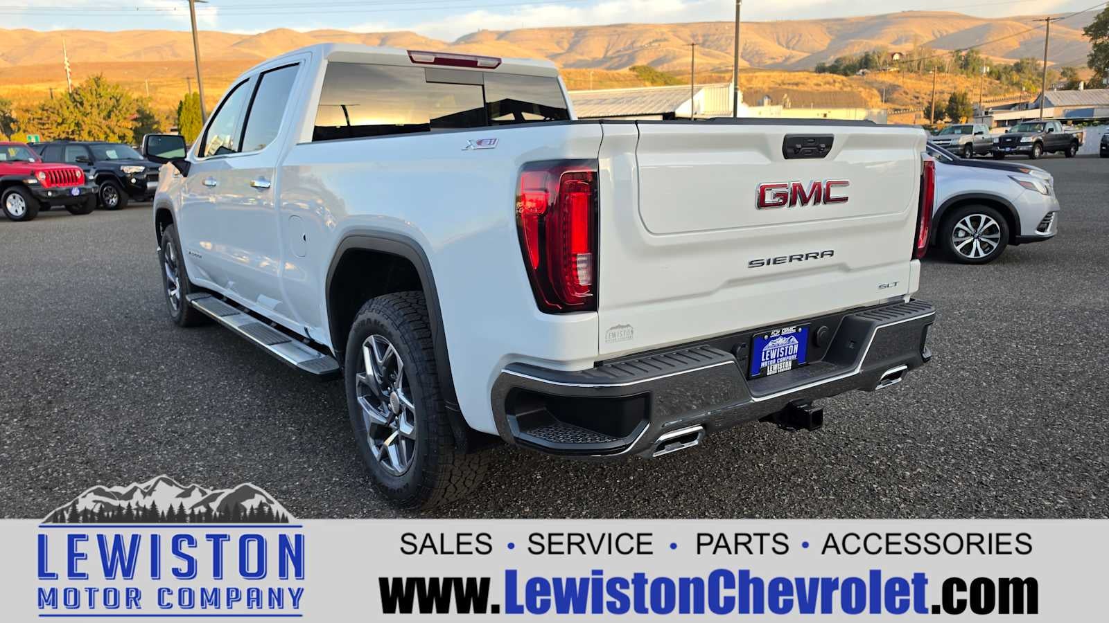 2026 GMC Sierra 1500 SLT