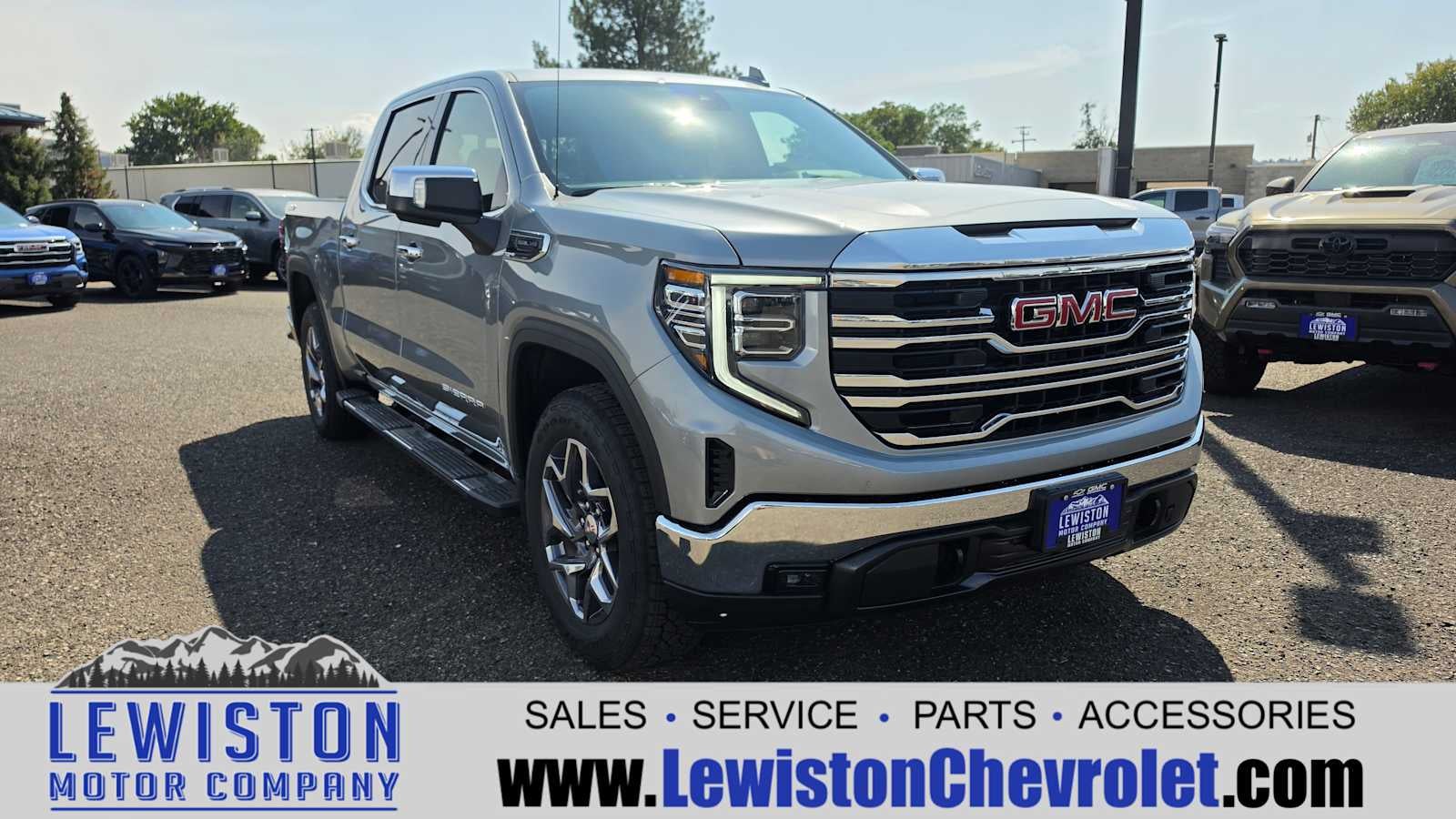 2026 GMC Sierra 1500 SLT