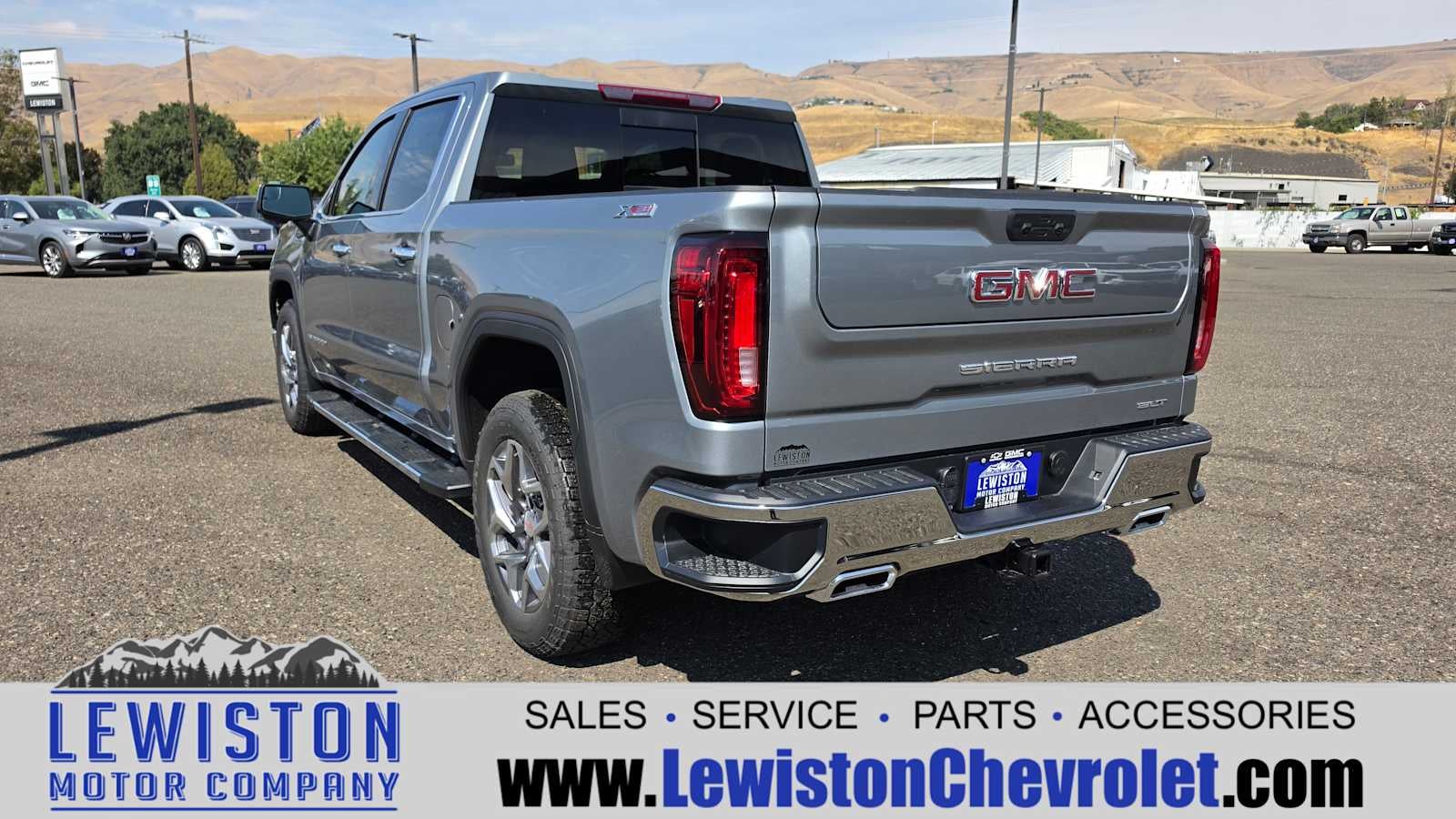 2026 GMC Sierra 1500 SLT
