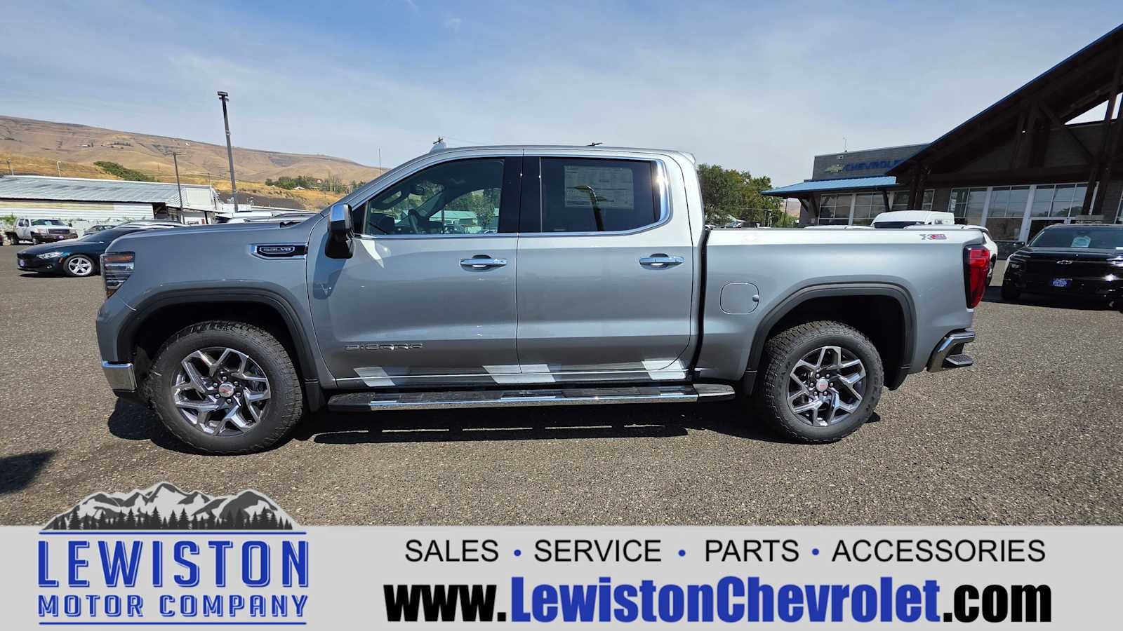 2026 GMC Sierra 1500 SLT