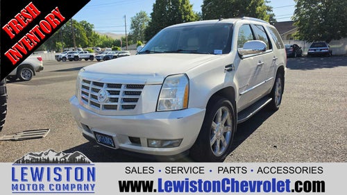 2008 Cadillac Escalade Standard