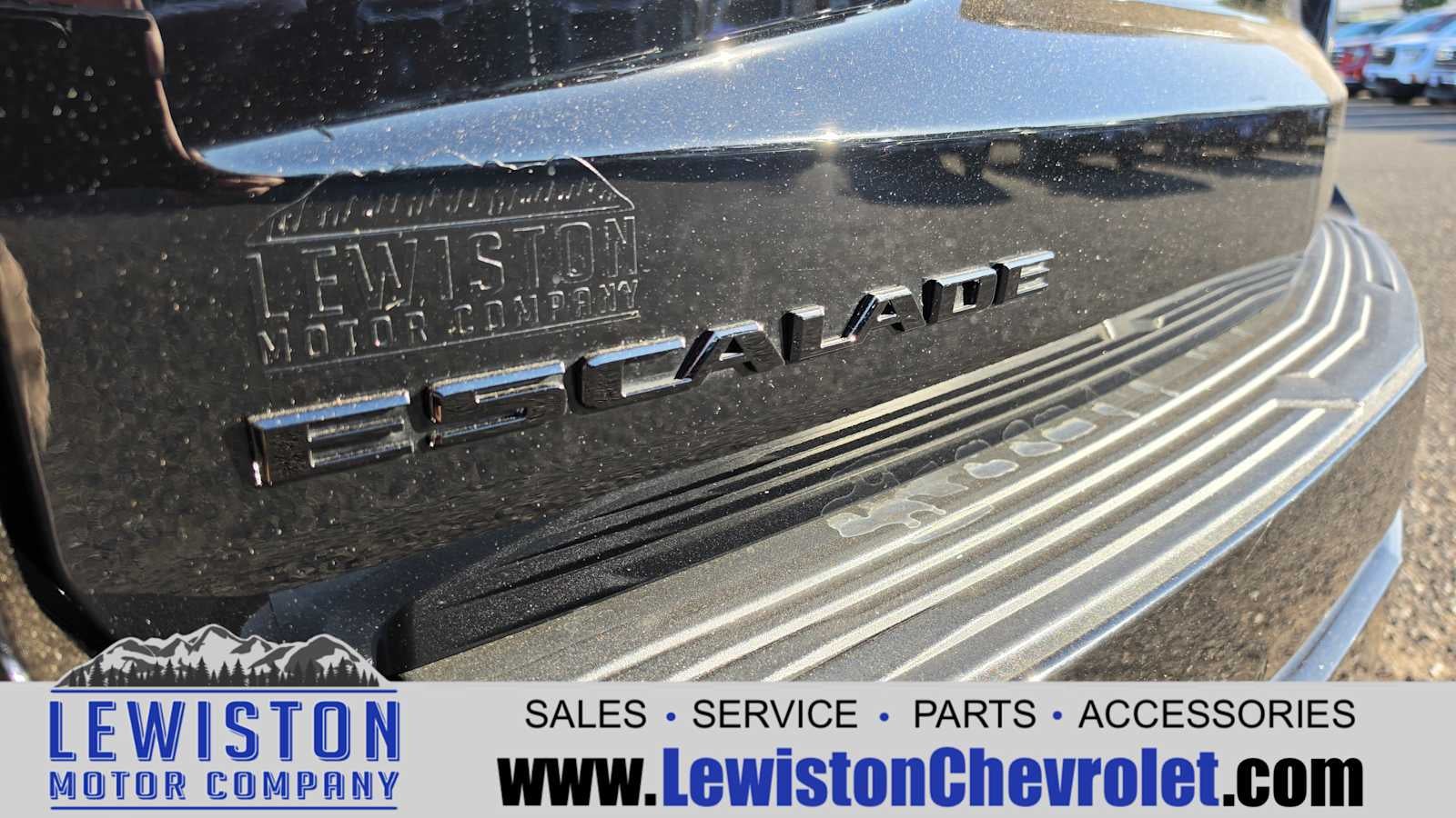 2022 Cadillac Escalade Sport Platinum