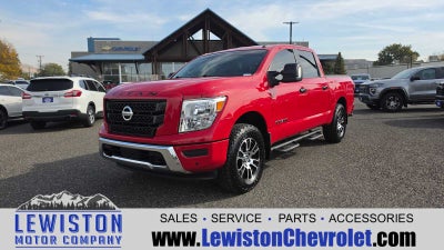 2021 Nissan TITAN Crew Cab SV 4x4