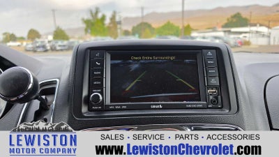 2011 Chrysler Town & Country Touring-L