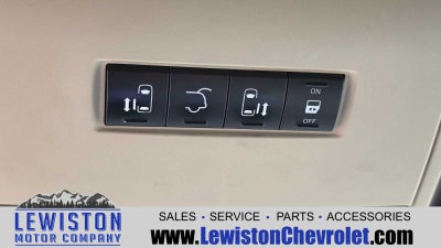 2011 Chrysler Town & Country Touring-L