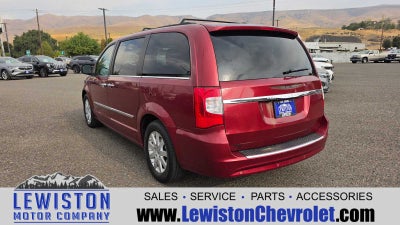 2011 Chrysler Town & Country Touring-L