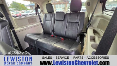 2011 Chrysler Town & Country Touring-L