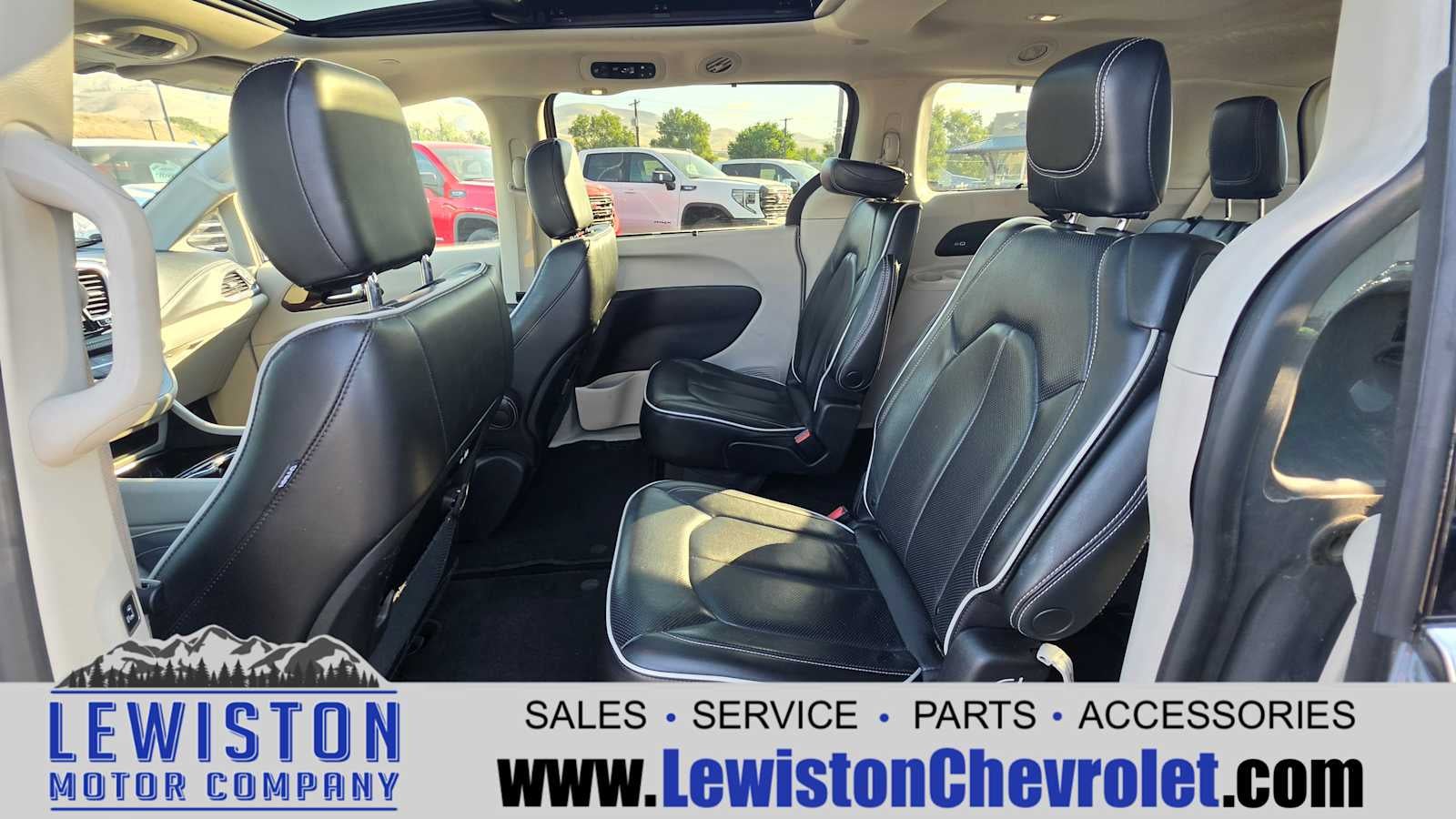 2023 Chrysler Pacifica Limited