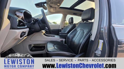 2023 Chrysler Pacifica Limited