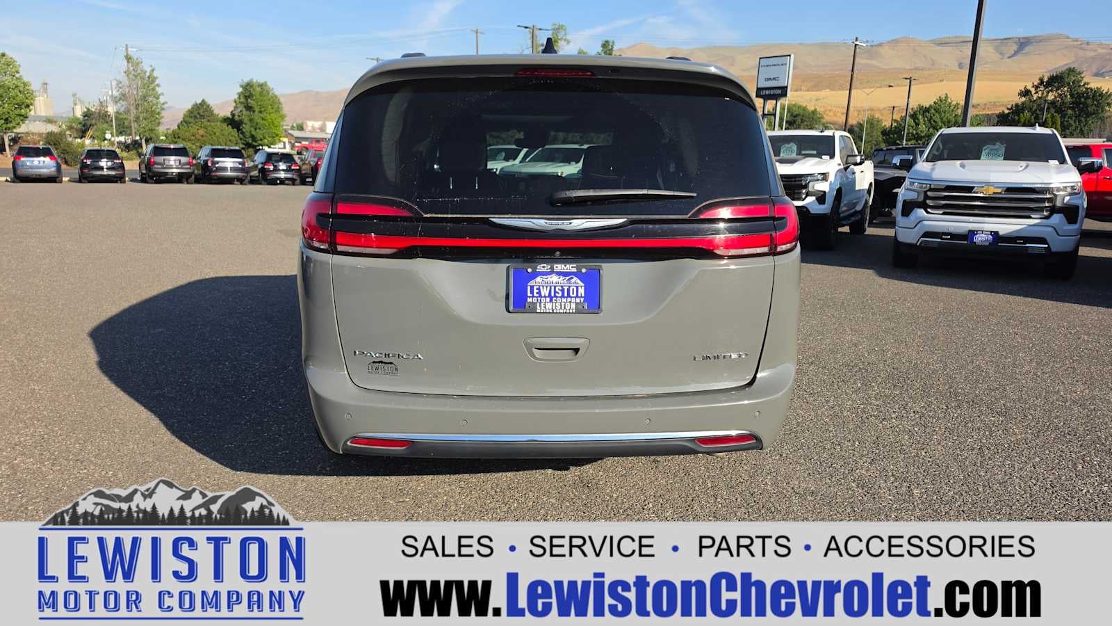 2023 Chrysler Pacifica Limited