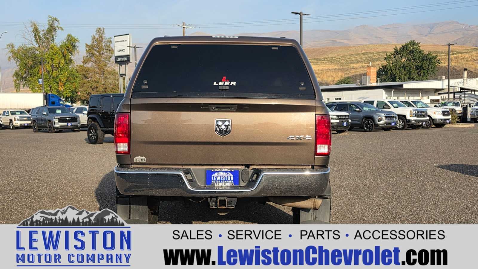 2018 RAM 3500 Tradesman Crew Cab 4x4 6'4" Box