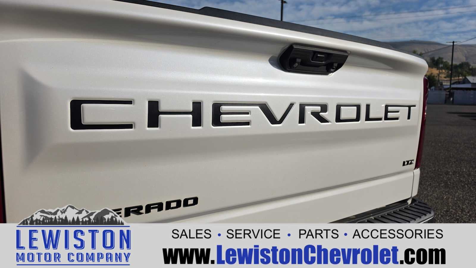 2023 Chevrolet Silverado 1500 LTZ