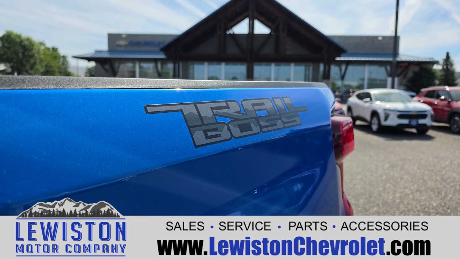 2025 Chevrolet Silverado 1500 LT Trail Boss