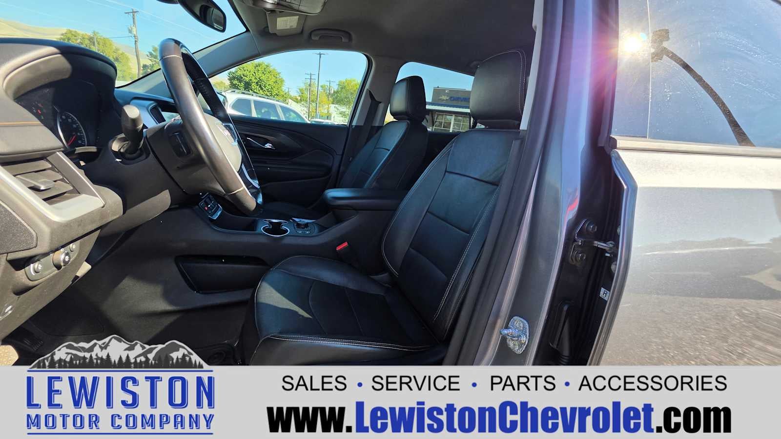 2020 GMC Terrain SLT