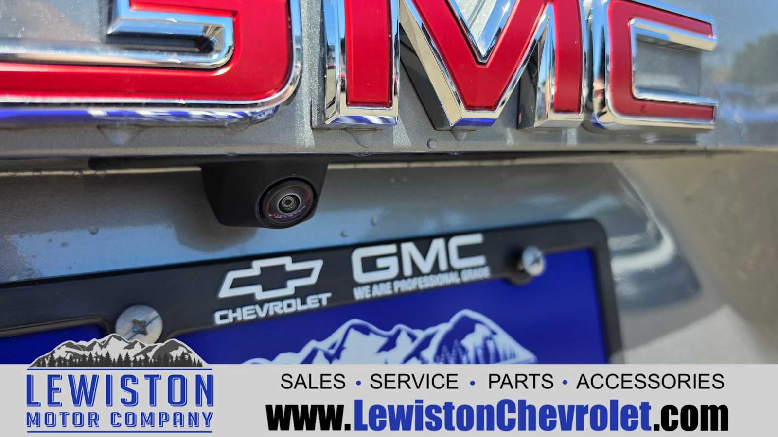 2026 GMC Terrain AT4