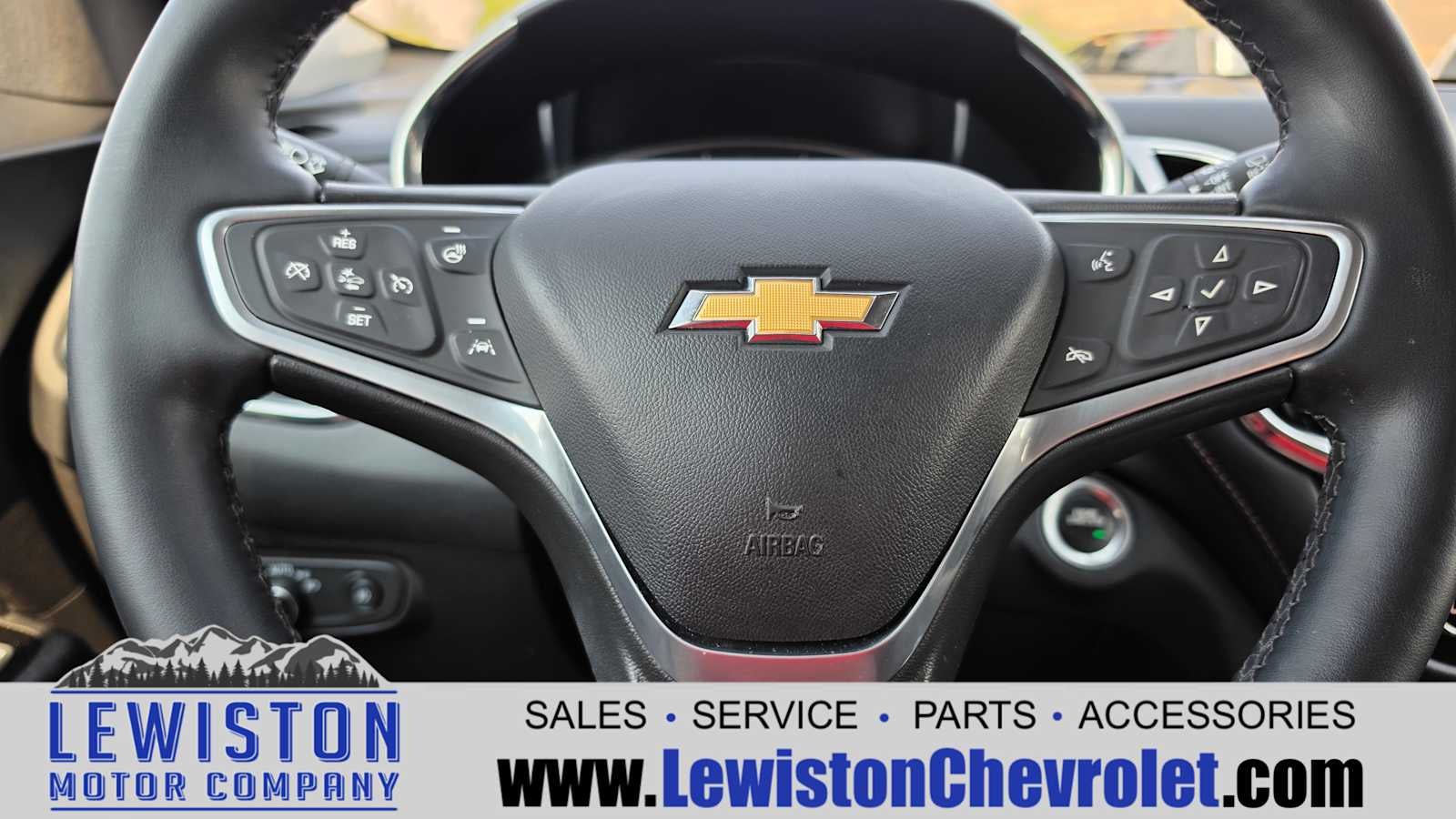 2023 Chevrolet Equinox Premier