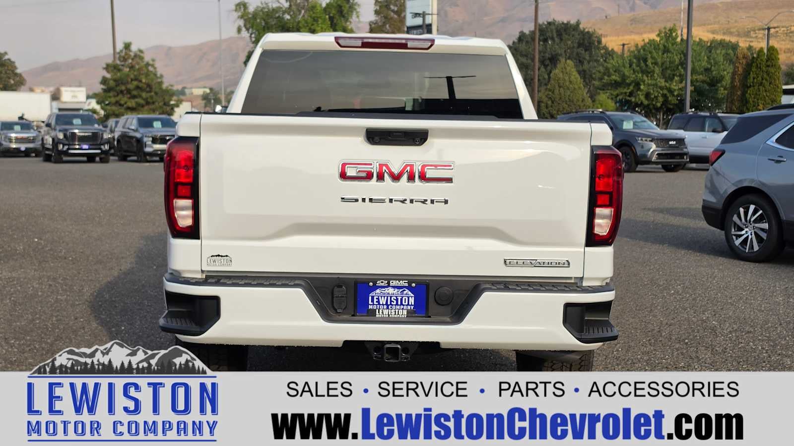 2026 GMC Sierra 1500 Elevation