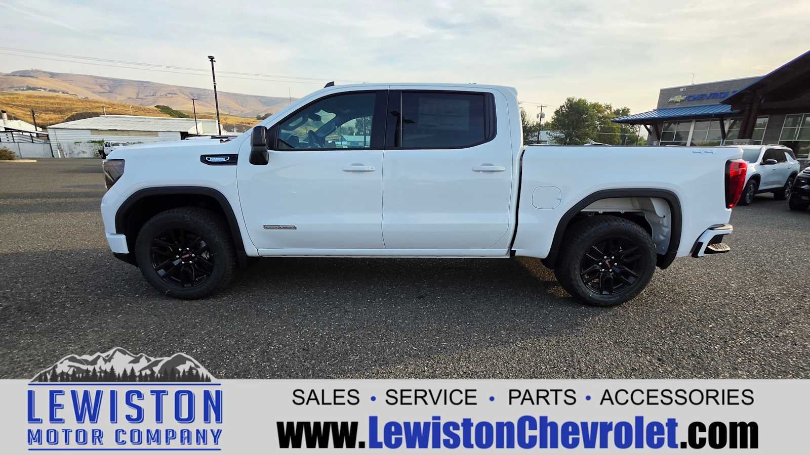 2026 GMC Sierra 1500 Elevation