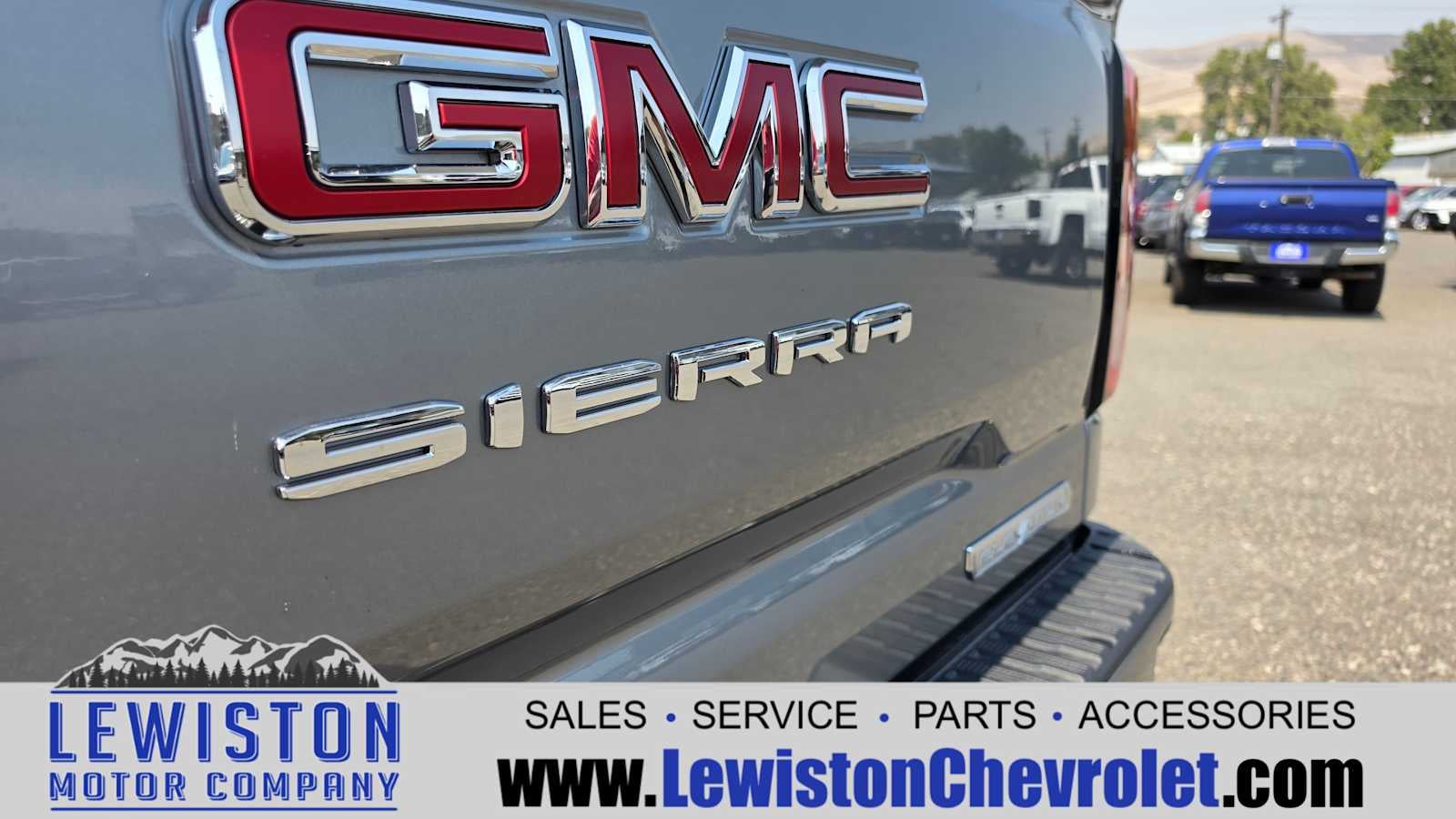 2026 GMC Sierra 1500 Elevation