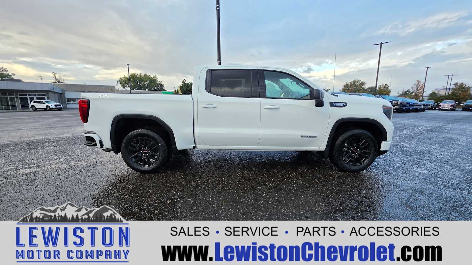 2026 GMC Sierra 1500 Elevation