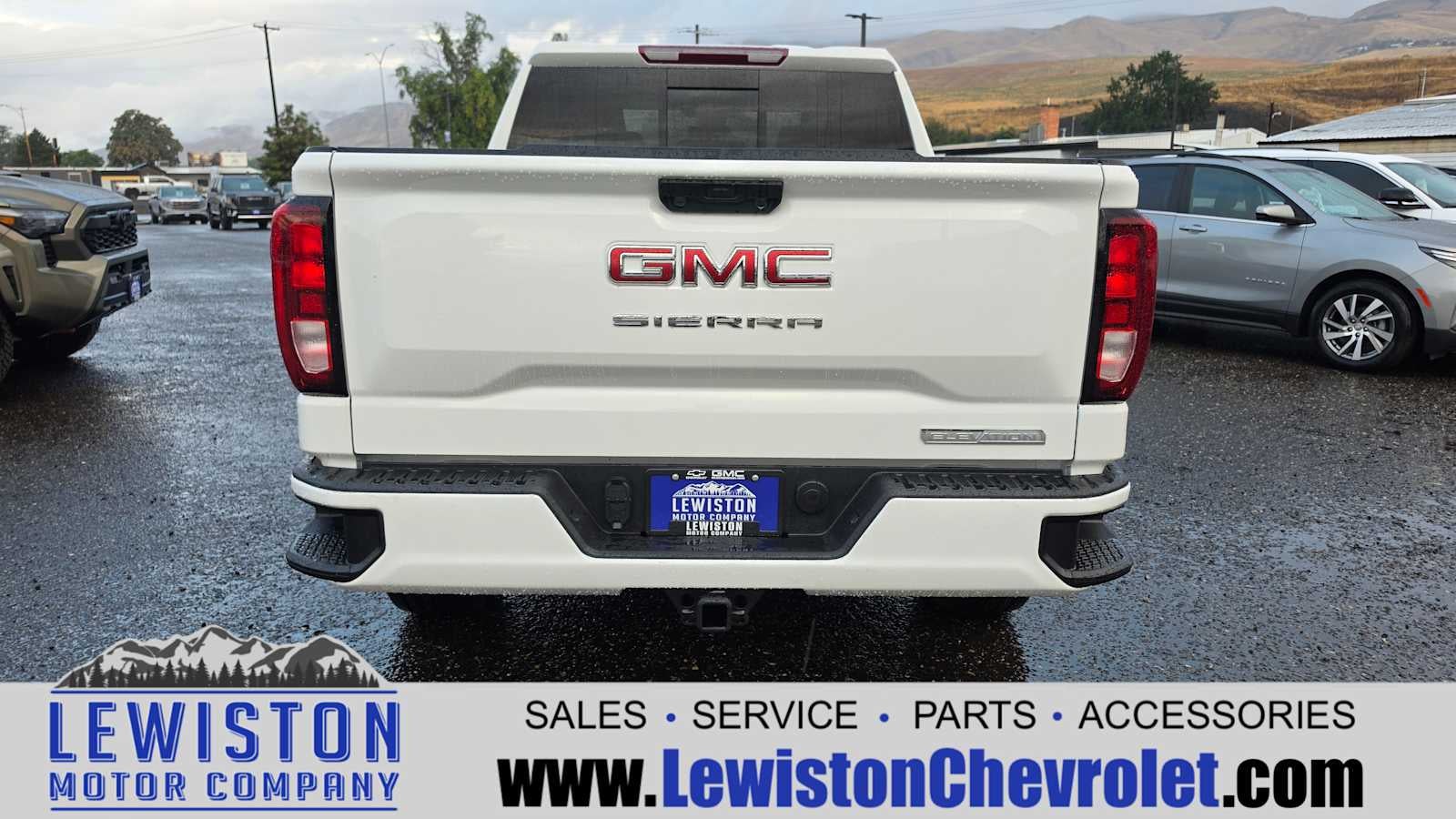 2026 GMC Sierra 1500 Elevation
